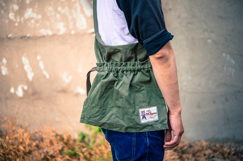 40s Red Cross Apron Bag / Olive